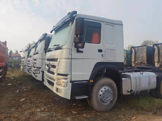 ट्यूबलेस टायर डिजाइन प्रयुक्त Sinotruk HOWO 371 ट्रक हेड ट्रैक्टर डंप ट्रक छूट पर