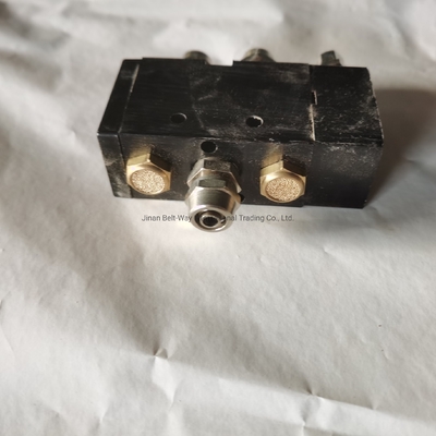 Sinotruk Eingin Parts HOWO सोलेनोइड वाल्व Wg9700240002 OEM और समर्थन भुगतान अमरीकी डालर में