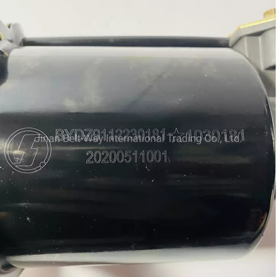 Shacman F3000 F2000 M3000 ट्रक पार्ट्स क्लच बूस्टर सिलेंडर Dz9112230181 ट्रकों के लिए