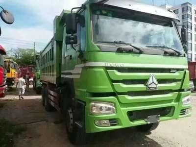 ग्राहक की आवश्यकताओं के लिए रेडियल टायर डिजाइन 30 टन 6 पहिया डंप ट्रक