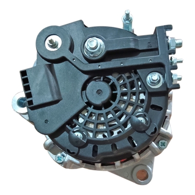 शैकमैन F3000 ट्रक स्पेयर पार्ट 28V 80A वीचाई अल्टरनेटर 612600090816 इंजन घटक