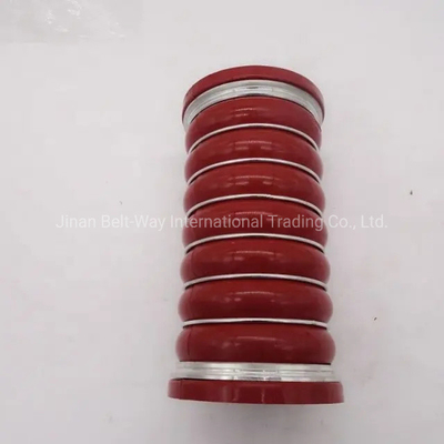 0.6 किलोग्राम Intercooler आउटलेट रबर नली के लिए Sinotruck HOWO ट्रक स्पेयर पार्ट्स Wg9925530058